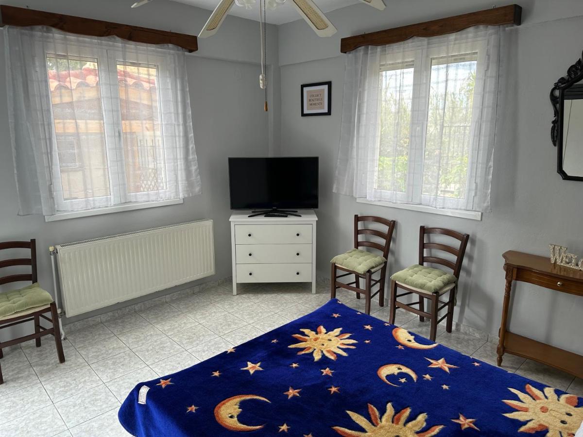 Welcome In Salamina Villa Buitenkant foto
